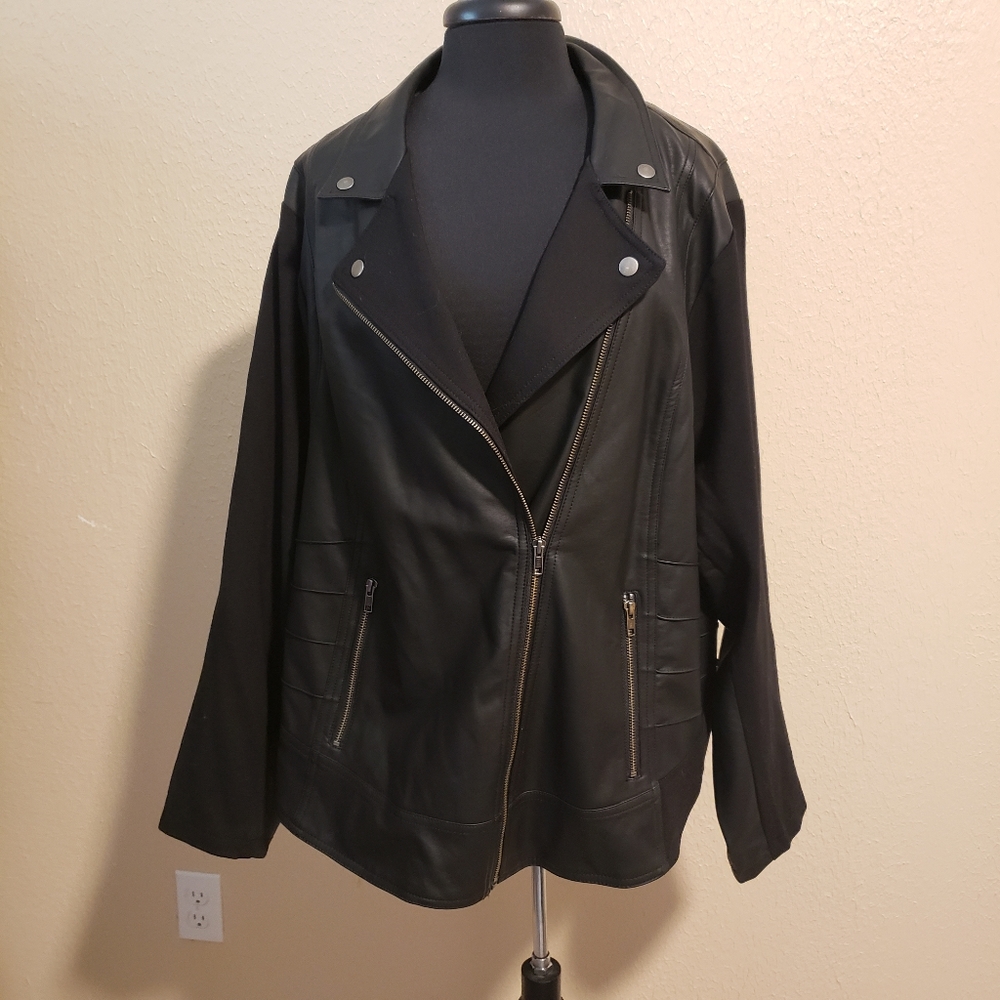 Torrid Jacket BLACK FAUX LEATHER & PONTE MOTO Size 6 or‎ 30 - Picture 4 of 11